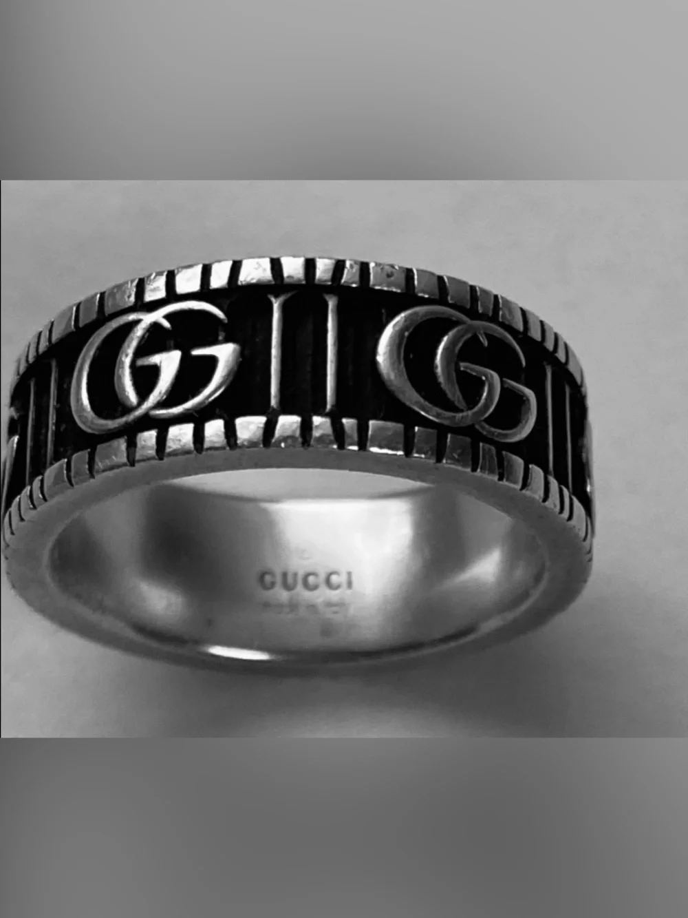 Gucci Silver and Black Double G Band Ring Unisex - Picture 3 of 9